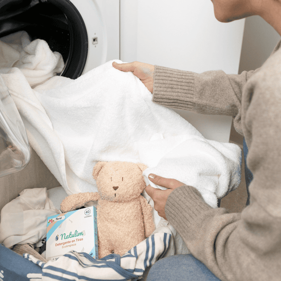Lava a roupa com a eco-tira