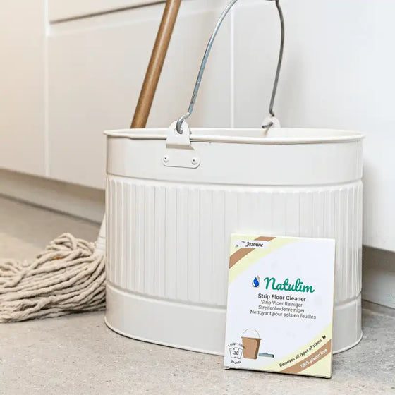 Lava o chão com a eco-tira